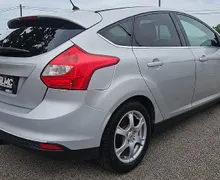 Zunanja slika - Ford Focus - 1.0 125ks °OPRAVLJEN VELIK SERVIS° °6-PRESTAV° - 5 - Predogledna slika