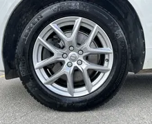 Notranja slika - Volvo XC60 - T8 Recharge Twin Engine AUT  Zračno Kljuka Pano... - 9 - Predogledna slika