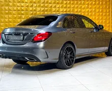 Notranja slika - Mercedes-Benz C-Razred - AMG C220d 4MATIC-VIRTUAL-360-MEMORY-AMBI - 9 - Predogledna slika