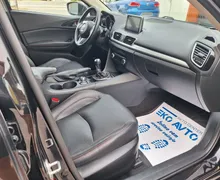 Notranja slika - Mazda Mazda3 - CD150 Revolution USNJE-PDC-LED-ALU-GRETJE SEDEŽE - 8 - Predogledna slika