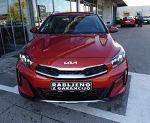 Zunanja slika - KIA XCeed - 1.5 T-GDI AUT. STREAM - 1. LASTNIK - GARANCIJA - 2 - Predogledna slika