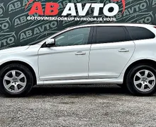 Zunanja slika - Volvo XC60 - D4 R-Design Momentum+133KW+ALU+XENON+USNJE+UGODNO - 8 - Predogledna slika