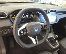 Zunanja slika - MG MG ZS - 1.5L Comfort + ZIMSKE PNEVMATIKE - 10 - Predogledna slika