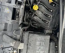 Zunanja slika - Renault Mégane - Megane  Berline 1.6 16V Dynamique - 7 - Predogledna slika