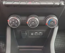 Zunanja slika - Renault Clio - 1.0 TCe 90 Evolution LED KAMERA PDC - 16 - Predogledna slika