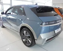Zunanja slika - Hyundai Ioniq 5 - EV FL PREMIUM 84kWh˘˘ toplotna.črp.°° el.kljuke°° - 2 - Predogledna slika