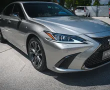 Zunanja slika - Lexus ES - 300h F Sport Premium Davčna olajšava za PODJETJA - 3 - Predogledna slika