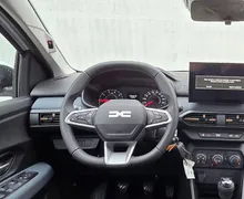 Zunanja slika - Dacia Sandero - Stepway Expression Eco-G 120+6 LET JAMSTVA - 10 - Predogledna slika