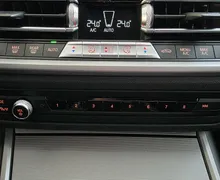 Zunanja slika - BMW Serija 3 - : 318d - LINE ASSIST - USNJE - FUL LED - TEMPOM4T - 12 - Predogledna slika