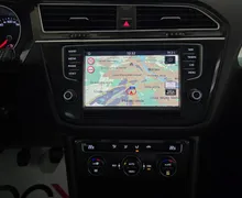 Notranja slika - Volkswagen Tiguan - 2.0 TDI BMT Comfortline - FULL LED.navi.kamera.ACC - 12 - Predogledna slika