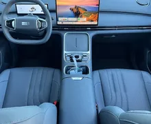 Zunanja slika - Geely StarRay EM-i - Plug-In Hybrid 1.5 Pro Avt. - 9 - Predogledna slika