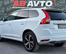 Zunanja slika - Volvo XC60 - D4 R-Design Momentum+133KW+ALU+XENON+USNJE+UGODNO - 7 - Predogledna slika