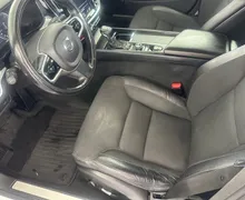 Zunanja slika - Volvo V60 - D3 Momentum Pro Avt+4 ALU.USNJE.NAVI.4X4.TOP - 17 - Predogledna slika