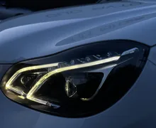 Notranja slika - Mercedes-Benz E-Razred - 220D-AUT-AVANTGRADE-FUL LED-LIZING ZA TUJCE - 12 - Predogledna slika