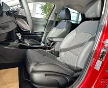 Notranja slika - KIA XCeed - 1.6 T-GDi EX Stream ISG 7DCT - 10 - Predogledna slika
