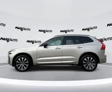 Notranja slika - Volvo XC60 - B4 D AWD Plus Dark Avt. Zračno Pano ACC Kljuka - 8 - Predogledna slika