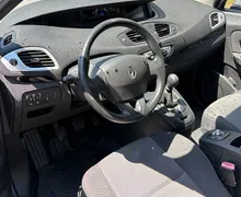 Zunanja slika - Renault Scénic - Grand Scenic 1.5 dCi Dynamique - 9 - Predogledna slika