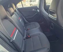 Notranja slika - Mercedes-Benz A-Razred - 180 LED-XENON PANORAMA NAVIG. ODLIČEN - 9 - Predogledna slika