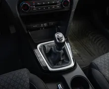 Notranja slika - KIA Ceed - 1,0 T-GDI GT-Line ISG - 13 - Predogledna slika