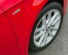 Notranja slika - Audi A3 - 30 TFSI-S LINE-XENON+LED-NAVI-LIZING ZA TUJCE-... - 9 - Predogledna slika
