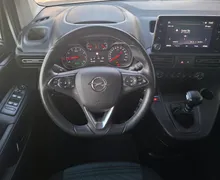 Zunanja slika - Opel Combo - 1.5 HDI 96KW SERVISNA ZGODOVINA + MALO KM - 11 - Predogledna slika