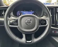 Notranja slika - Volvo XC60 - B4 D AWD Ultimate Dark Avt. - 14 - Predogledna slika