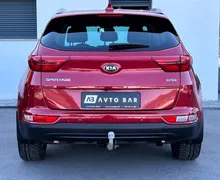 Notranja slika - KIA Sportage - 4WD 2.0 CRDI+SLO+KEYLESS GO+MRTVI KOT+KAMER... - 7 - Predogledna slika