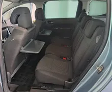 Notranja slika - Peugeot 5008 - 1.6 HDi-ODLIČEN-GARANCIJA-SLOVENSKO POREKLO - 12 - Predogledna slika