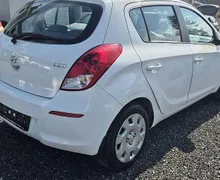 Zunanja slika - Hyundai i20 - 1.2 + 94.000km + 1.Lasntik + BREZ POLOGA - 5 - Predogledna slika