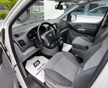 Notranja slika - Hyundai H-1 - 2.5 CRDi+8SED+R.KAMERA+NAVI+3CONSKA KLIMA... - 9 - Predogledna slika