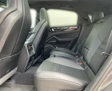 Notranja slika - Porsche Cayenne - 3.0 V6 PLATINUM EDITION AUTO- 47.500 km- Panorama. - 11 - Predogledna slika