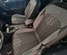 Notranja slika - Volkswagen Tiguan Allspace - 4motion 2.0 TDI R-Line DSG IQ.LIGHT-Harman Kardon - 14 - Predogledna slika
