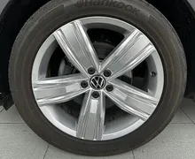 Zunanja slika - Volkswagen Tiguan - 1.5 TSI ACTIVE-ASISTENCE-HUD-VLEČNA KLJUKA - 12 - Predogledna slika