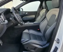 Zunanja slika - Volvo XC60 - B4D AWD AT R-Design FULLED•GRETJE•MEMORY•HARMAN•19 - 6 - Predogledna slika