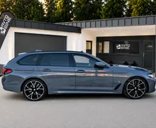 Zunanja slika - BMW serija 5 Touring: - 520D•M PAKET•PANO•NARDO•FACELIFT•LED•KOT NOV - 4 - Predogledna slika