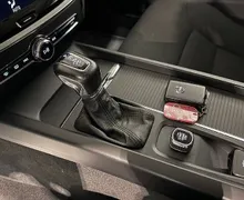 Zunanja slika - Volvo V60 - D4 AUT Momentum - VLEČNA KLJUKA - 14 - Predogledna slika