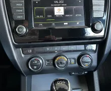 Zunanja slika - Škoda Octavia - Combi 1.6 TDI Ambition DSG-NAVI-AVT.KLIMA-2xPDC - 8 - Predogledna slika