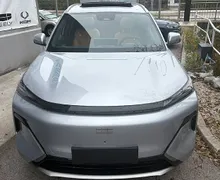 Zunanja slika - Geely StarRay EM-i - Plug-In Hybrid 1.5 Max Avt. na zalogi - 2 - Predogledna slika