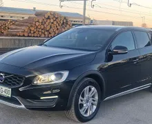 Zunanja slika - Volvo V60 Cross Country - D3 + MAX ZGODOVINA + BREZ POLOGA TUDI ZA TUJCE - 2 - Predogledna slika