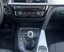 Zunanja slika - BMW Serija 3 - : 318i Advantage-NAVI-GRE.SEDEŽEV-2xPDC-TEMPOMAT-17C - 9 - Predogledna slika