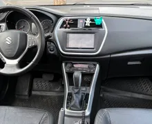 Notranja slika - Suzuki SX4 - S-Cross AllGrip 1,6 DDiS Elegance Top TCSS - 4 - Predogledna slika