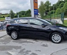 Zunanja slika - Hyundai i30 Wagon - 1.6 CRDI 81KW COMFORT LEPO OHRANJEN - 6 - Predogledna slika