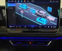 Notranja slika - Volkswagen Tiguan - 2.0 TDI Elegance DSG - LED Plus.alcantara.kamera - 14 - Predogledna slika