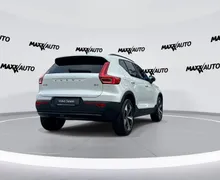Zunanja slika - Volvo XC40 - B3 P Plus Dark Avt. - 5 - Predogledna slika