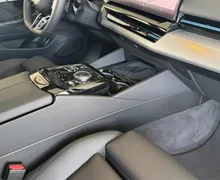 Zunanja slika - BMW 5 Series ActiveHybrid - WBA21FL030CU71575 - 17 - Predogledna slika