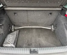 Notranja slika - Škoda Kamiq - 1.0 TSI Monte Carlo-Panorama-Gretje sedežev-AppCon - 12 - Predogledna slika