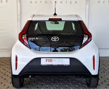 Zunanja slika - Toyota Aygo - 1.0 X-PLAY ALLOYS TOUCH •SLO•KAMERA•ACC• - 5 - Predogledna slika