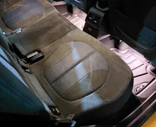 Notranja slika - BMW serija X2: - X2 sDrive20d M Sport X Avt.-ODLIČEN-GARANCIJA - 8 - Predogledna slika