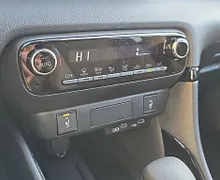 Zunanja slika - Toyota Yaris - 1.5 HEV 5D E-CVT SOL ASSIST TECH - 15 - Predogledna slika