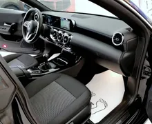 Notranja slika - Mercedes-Benz CLA Shooting Brake - 2.0 D  LED ALU NAVI KAMERA 2XPDC KLJUKA KOT-NOV  . - 7 - Predogledna slika